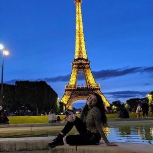 Meet your Posher, Nikki